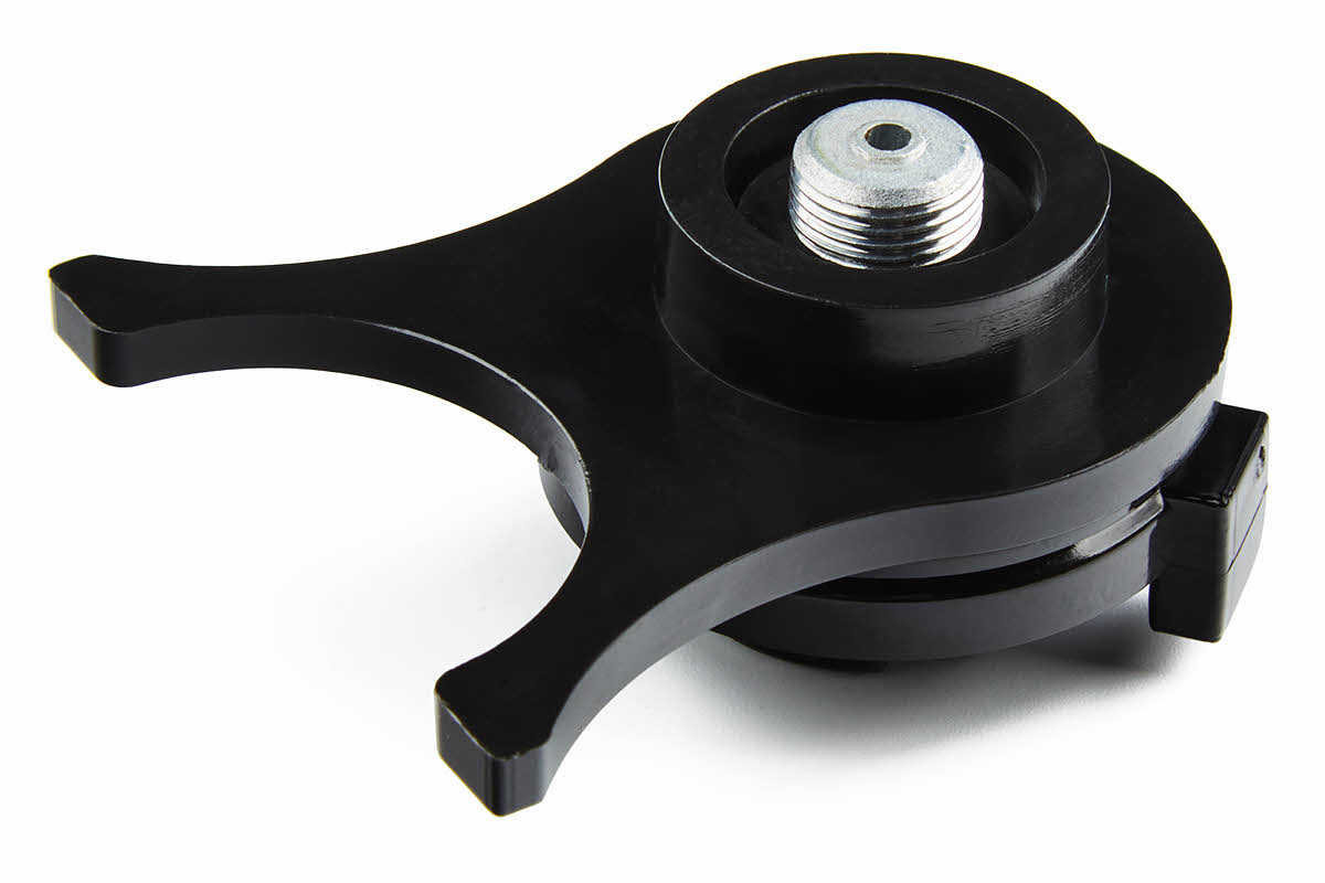 Переходник с резьбового соединения на цанговое